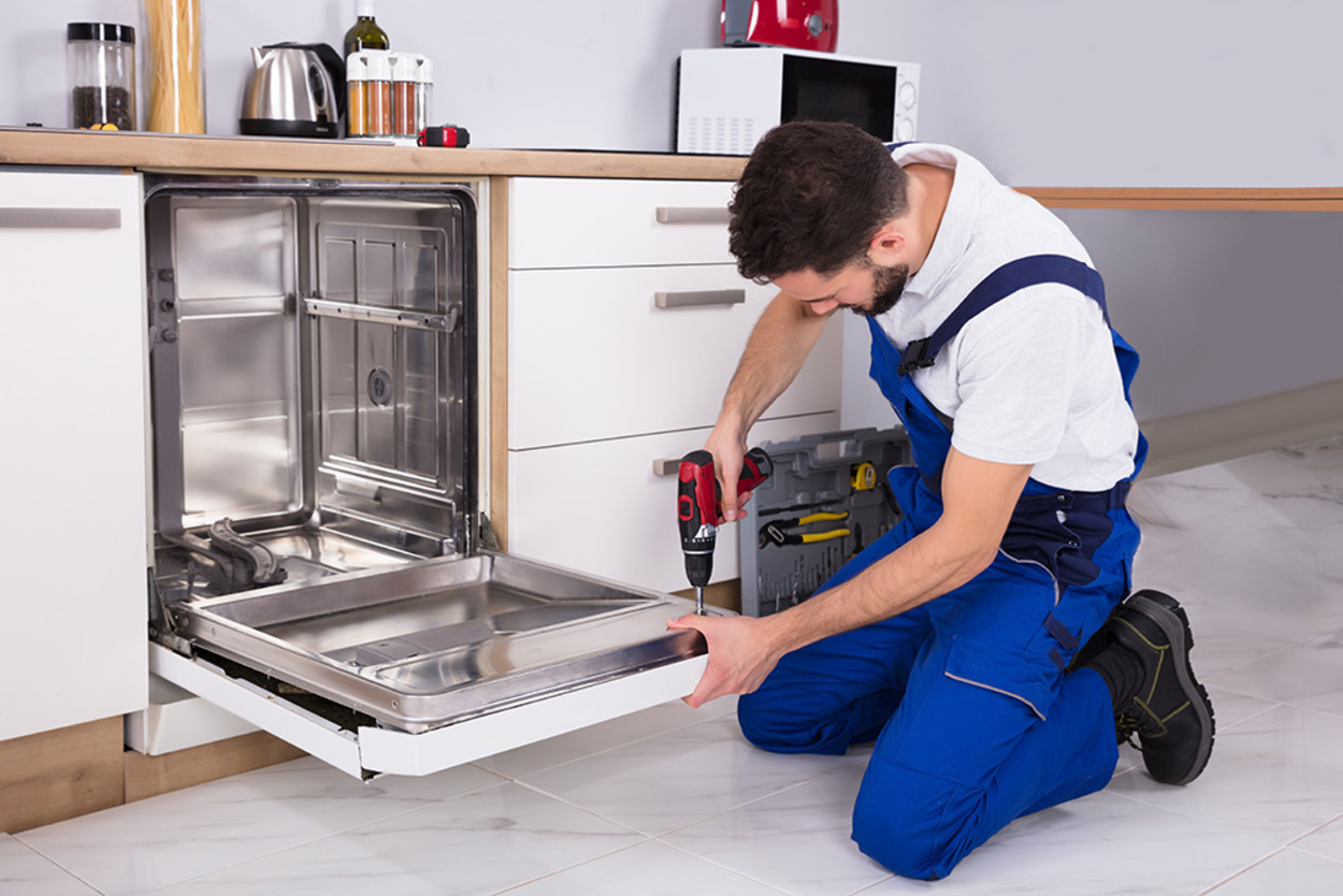 Hausgeräte-Service bei Elektrotechnik Gernandt in Eisenach / Neukirchen