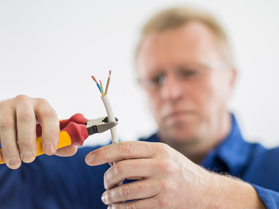 C F021729 bei Elektrotechnik Gernandt in Eisenach / Neukirchen